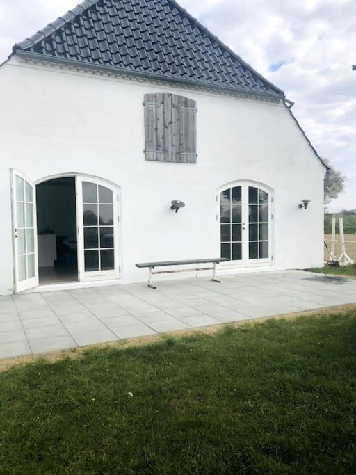 Ronnekaer Bed & Breakfast Vester-Skerninge Exterior foto
